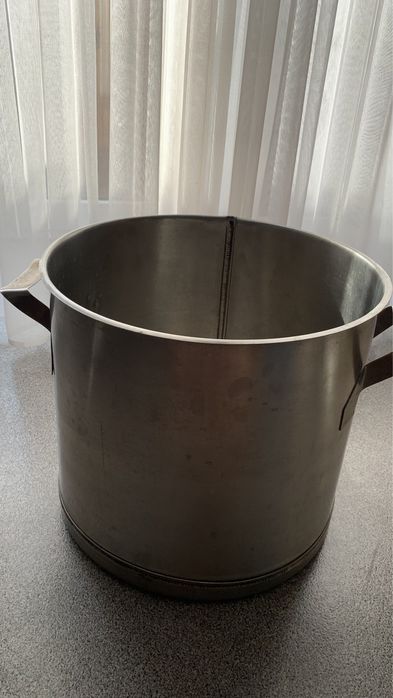 Кастрюля нержавіюча сталь