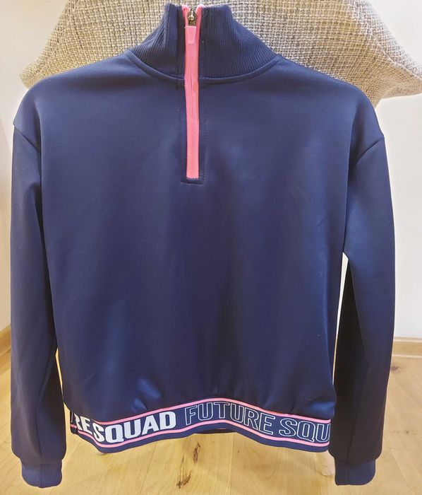 Bluzy dziewczęce roz. 146