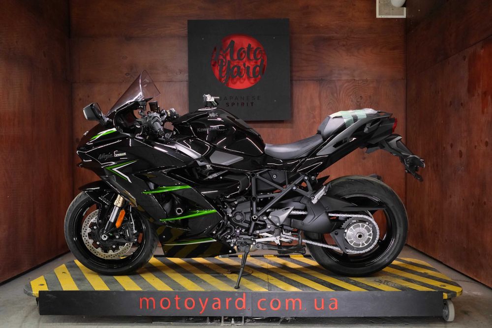 Kawasaki Ninja H2 SX із Японії