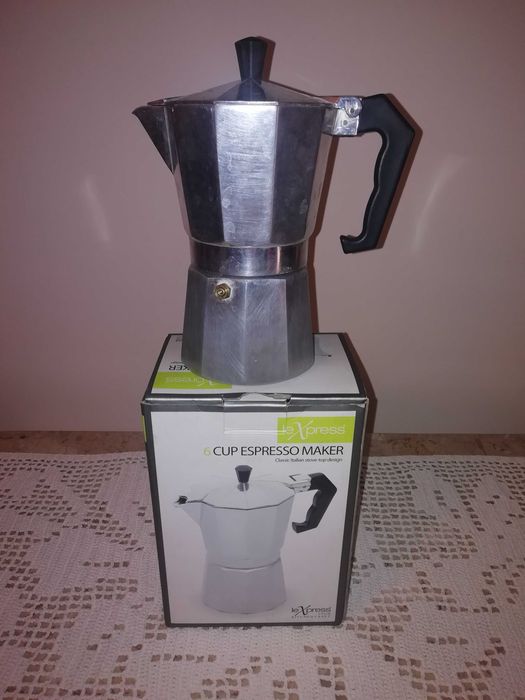 Cafeteira como nova.