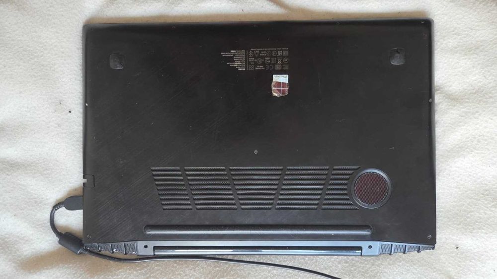 Lenovo Y50-70 4K • i7-4720HQ • 16GB RAM • SSD • GTX 860M