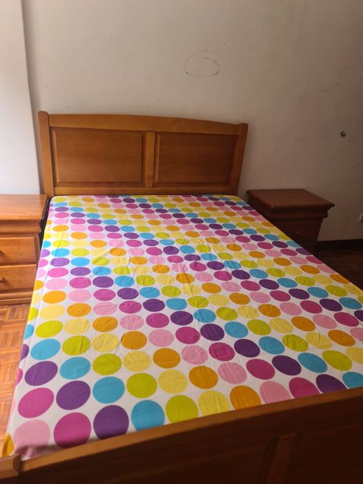 Tenho quartos pra alugar