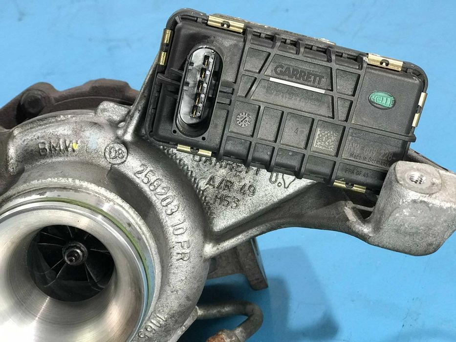 Turbo BMW Serie 1 (E81) 118D