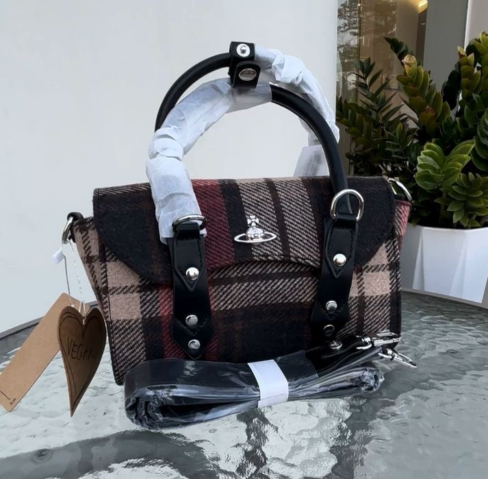 Сумка Vivienne Westwood Mini Bettina Tote Bag