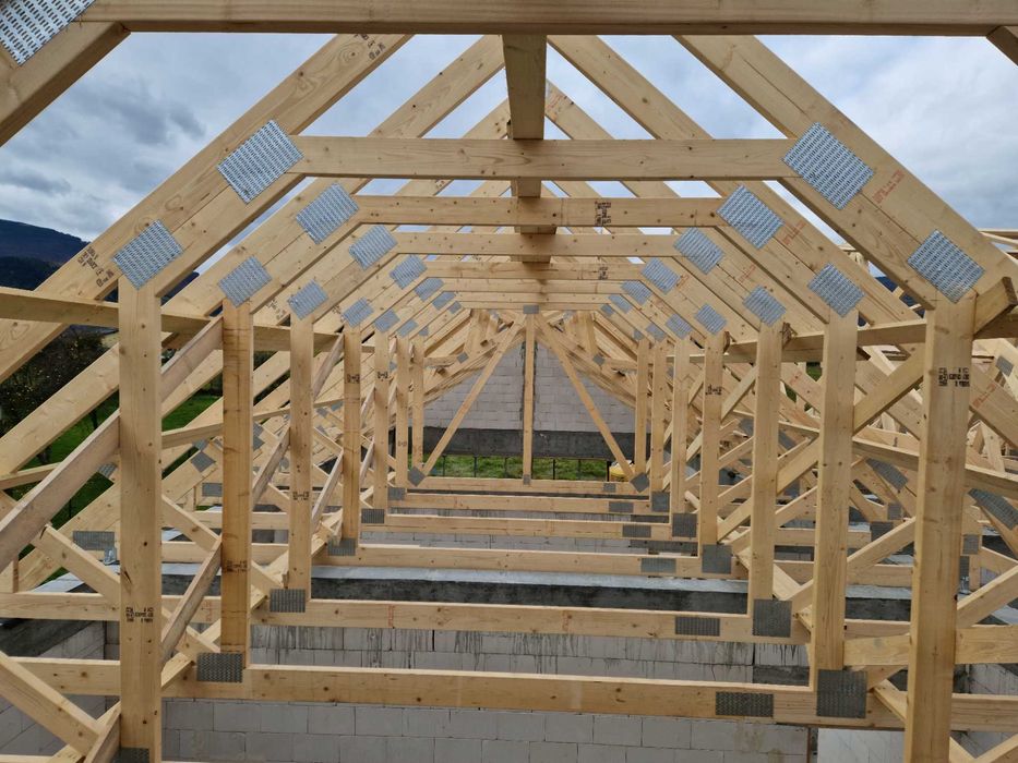 Wiązary bindry kratownice prefabrykowane konstrukcje