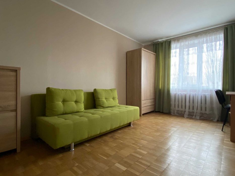 Актуально. Пр-т Голосіївський 7 , 4 хвилини пішки метро "Деміївська"