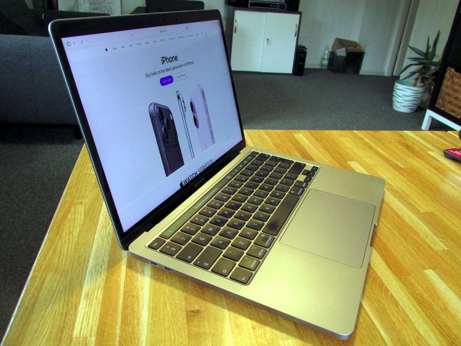 MacBook Pro 13