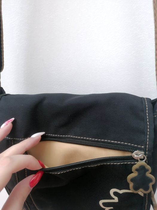 Bolsa Preta a Tiracolo