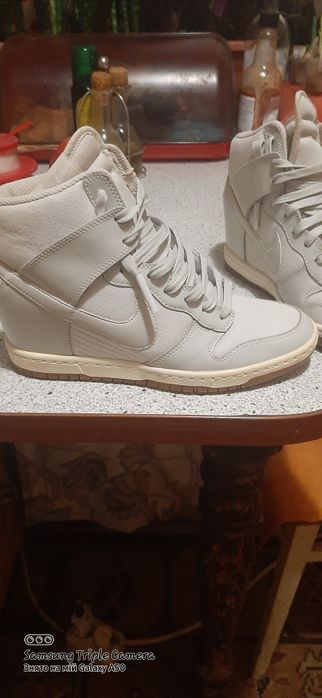 Кросівки жіночі Nike Air Jordane