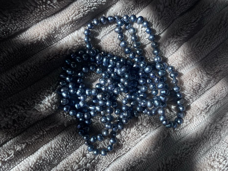 Korale vintage, ciemne, dlugosc 165cm