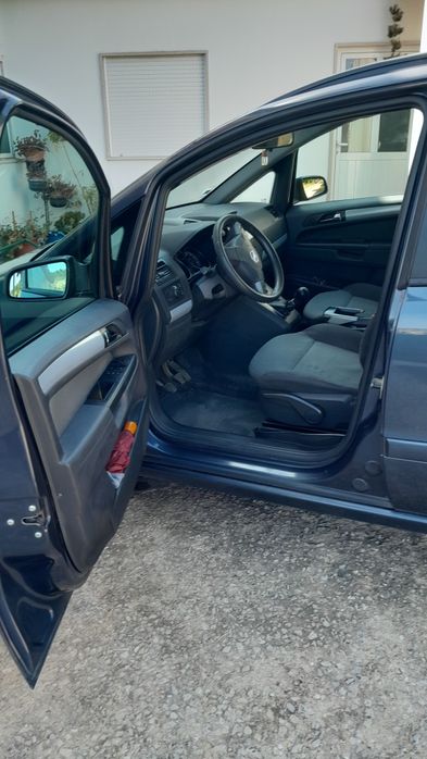 Opel zafira 7 lugares.