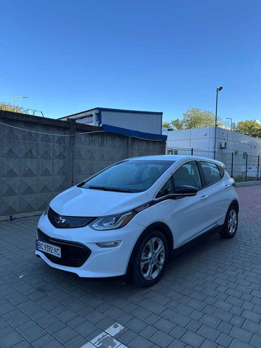 Оренда Chevrolet Bolt | Таксі та особисте користування | Електрокар