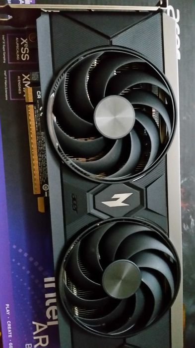 Відеокарта Intel Arc B570 Acer Nitro OC