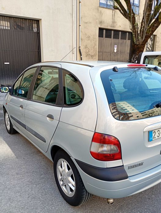 Renout Scenic 1.9 dci impecável de tudo ..pode trazer mecânico dá sua confiança