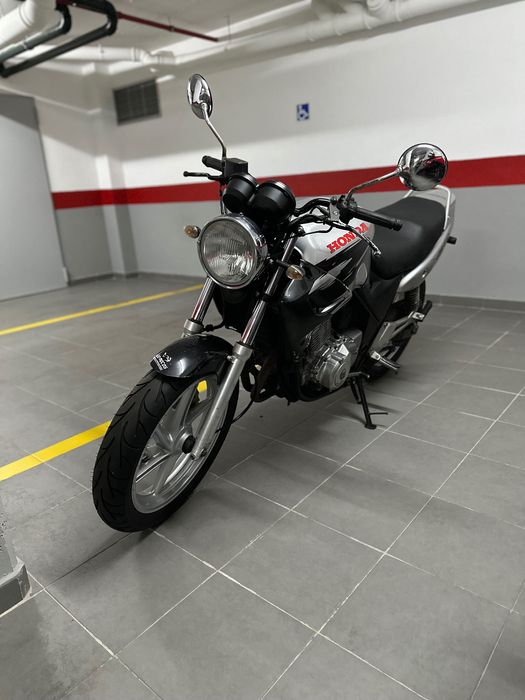 CB 500 Impecável
