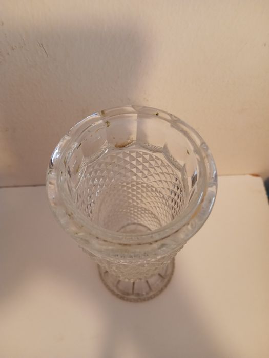 Jarra vidro trabalhada peça antiga 19,5cm
