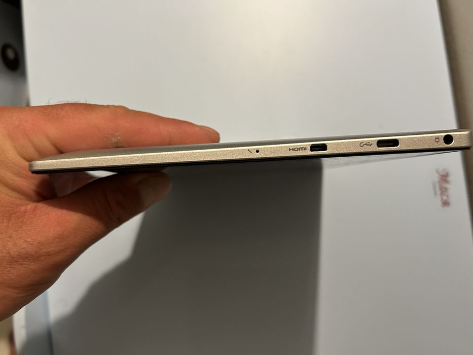 Продам планшет Lenovo