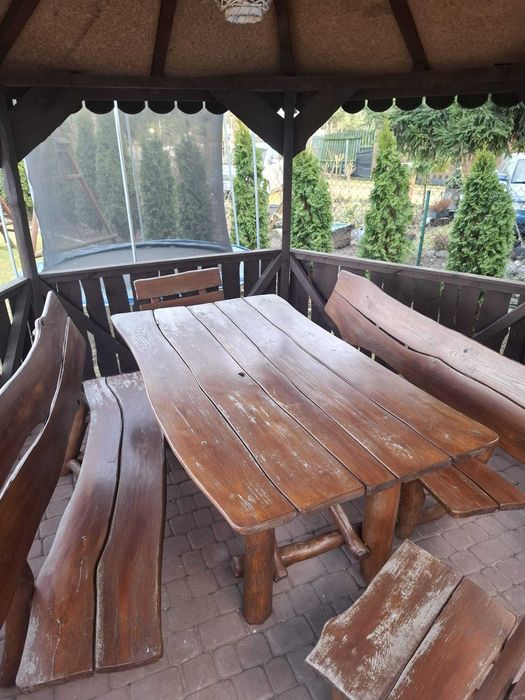 Meble ogrodowe, Altanka