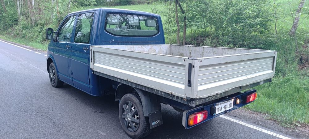 Volkswagen Transporter brygadówka brygadowy 6 osobowy  doka