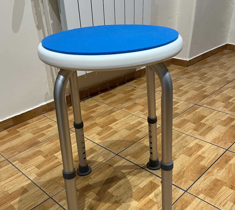Taboret Herdegen prysznicowy rehabilitacyjny
