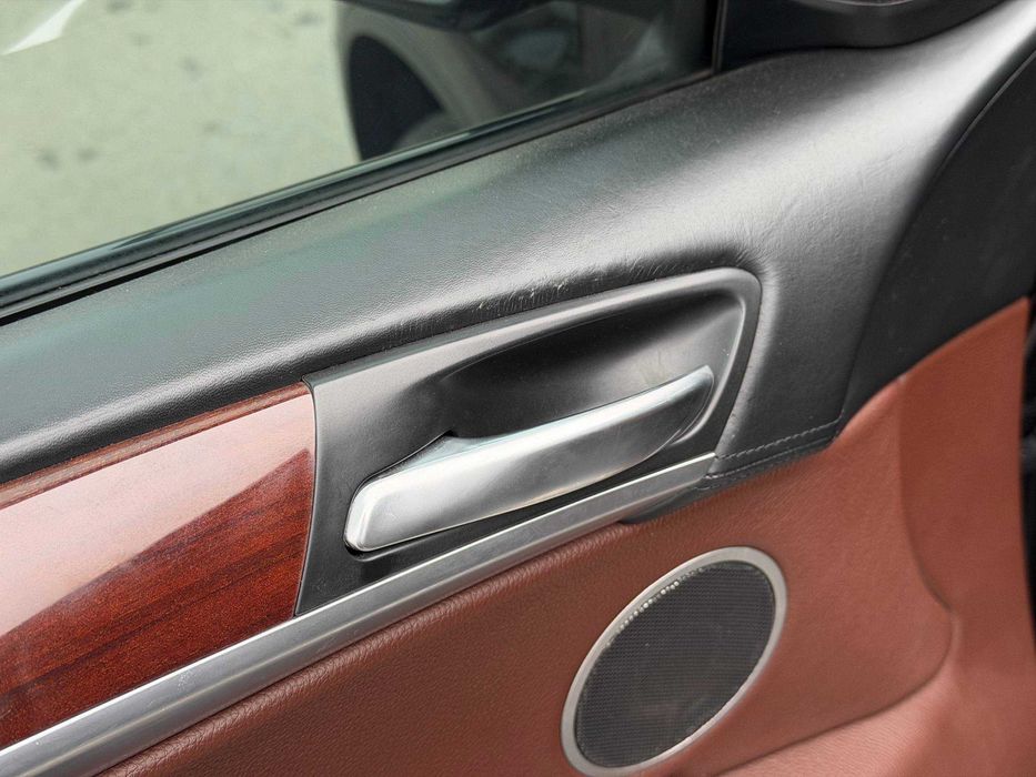 Avtoreal BMW X6 50i E71 2011