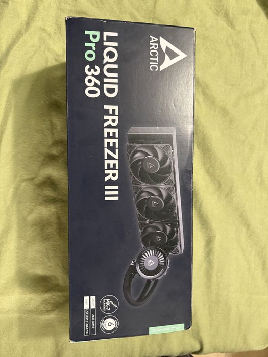 Arctic Liquid Freezer III Pro 360 AIO - Novo