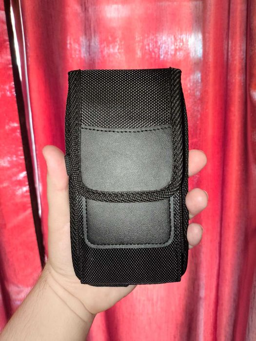 Универсальный чехол для телефона с креплением на ремень и зажимом