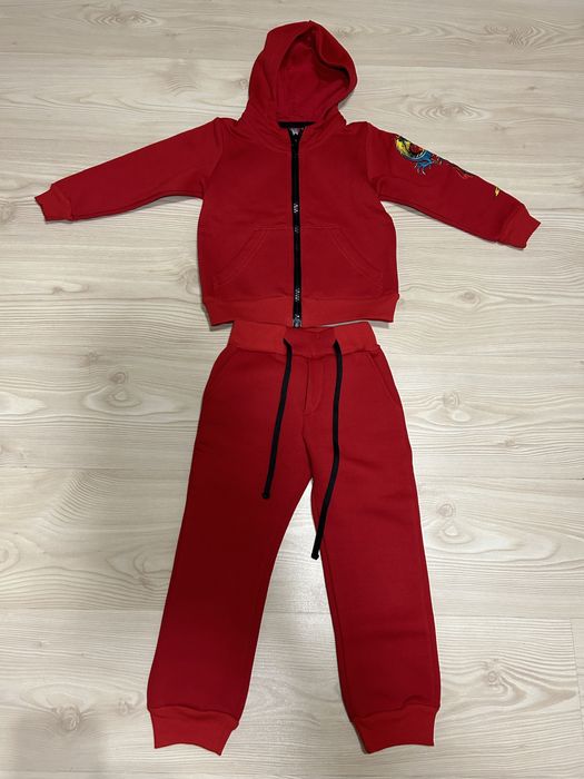 Теплий спортивний костюм на флісі для дівчинки  розмір 92-98