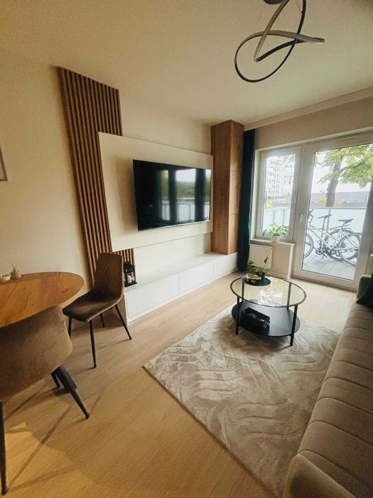 Nowoczesne mieszkanie 2 pokoje z balkonem i wyposażeniem [od 1.04]