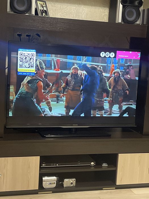 Продам телевизор Philips