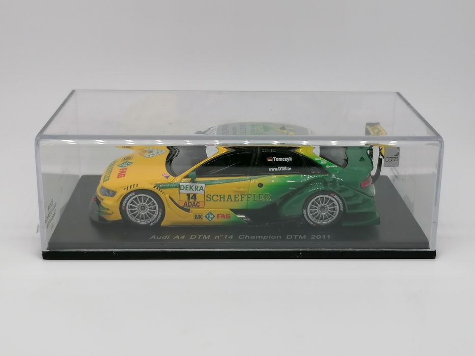 Miniaturas Turismo 1:43