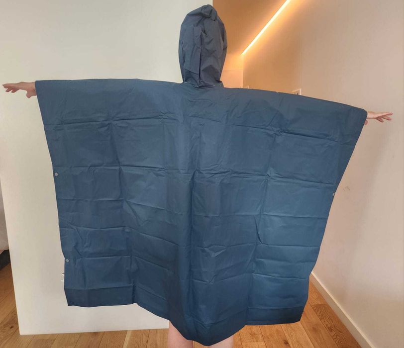 Equipamento de trilha / caminhada, ideal para Trekking, viagens, Caminho de Santiago - Mochila 38L, Bastão, poncho