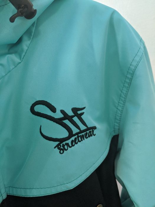 Парка на осень-весну, Staff, S