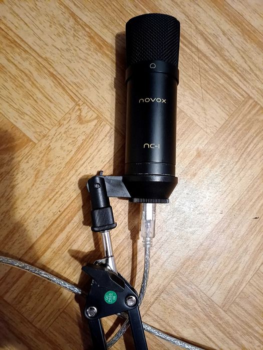 Mikrofon Novox NC-1 + popfiltr i uchwyt