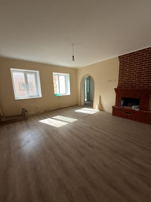 Будинок з чарівним видом на лиман (220-453)