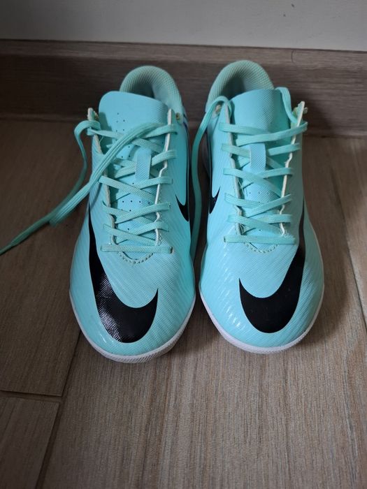 Сороконіжки nike