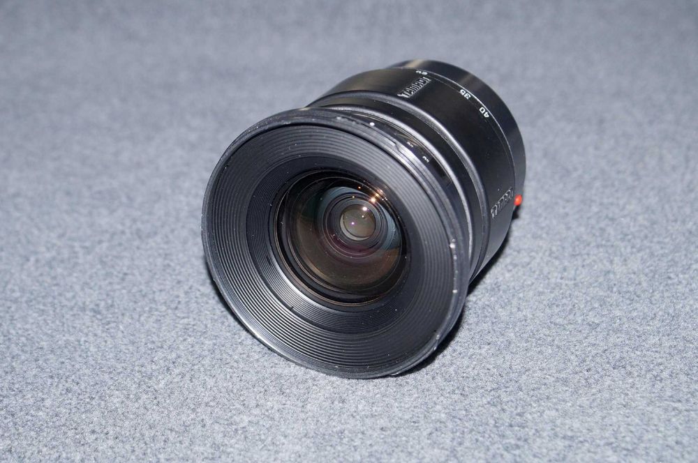 Tamron AF 20-40mm f/2.8-3.5 • Sony