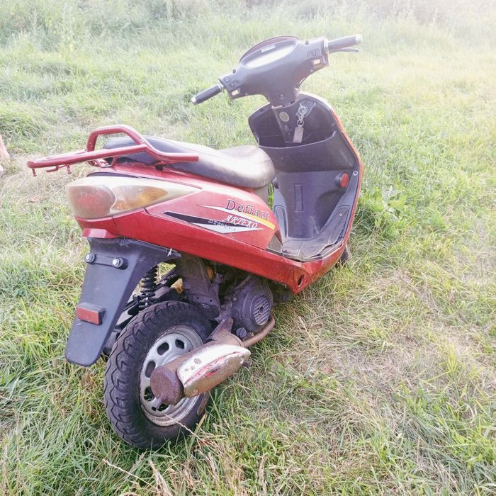 Скутер.  дефіант