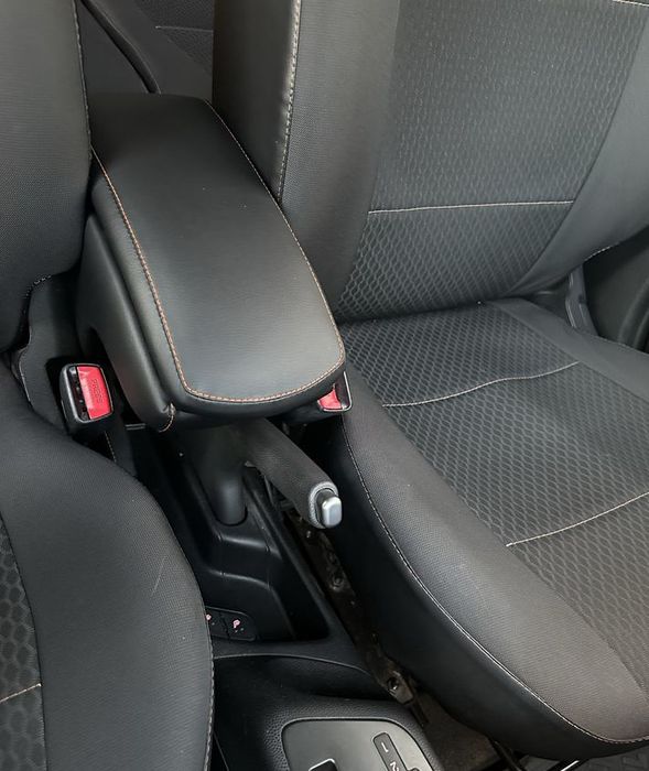 Подлокотник Audi/BMW/Volkswagen/Opel/Ford/Chevrolet/Seat/Toyota/Nissan