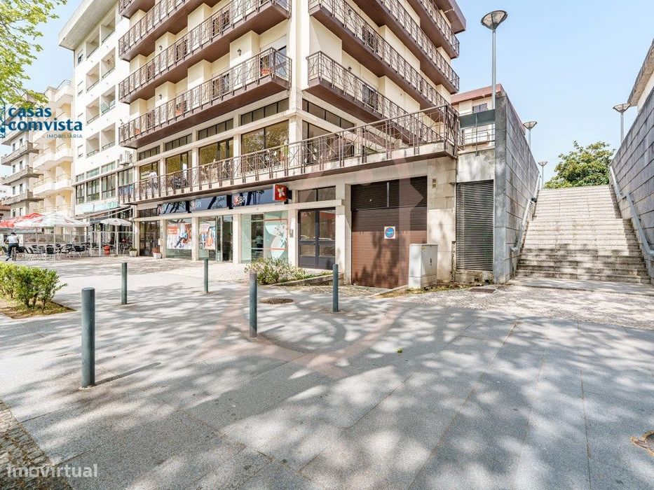 Loja Prime com 600 m² na Avenida Principal de Fátima - Junto ao BPI