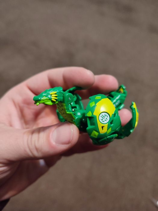 Бакуган дракон з осьанього сезону