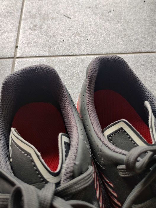 Buty kipsta jak nowe