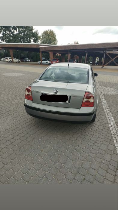 Volkswagen Passat 1.6 Benzyna