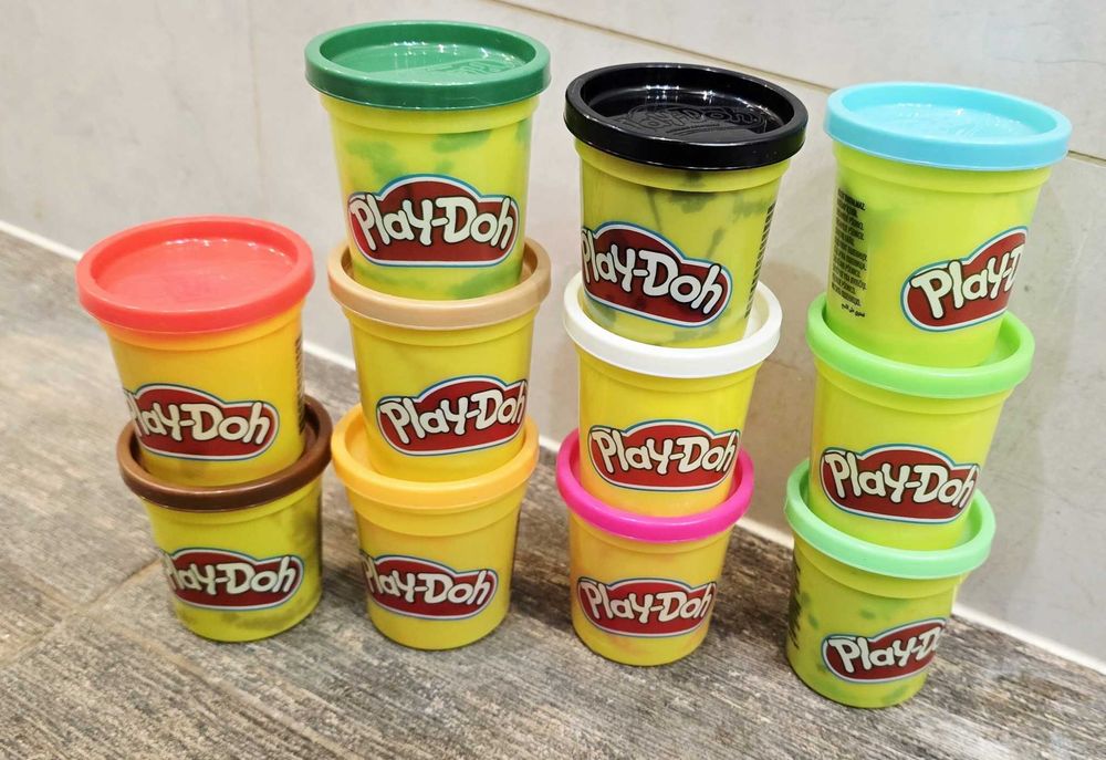 Play-Doh Ciastolina Duży Zestaw Kolorów - Używane