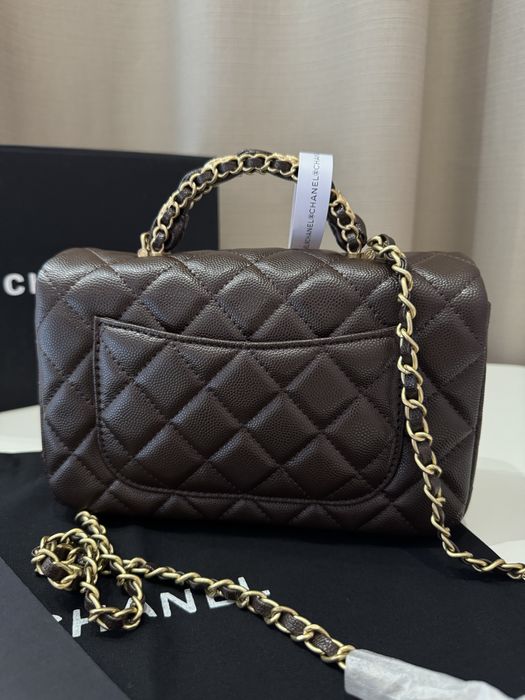 Сумка Chanel Шанель класична шкіряна на ланцюжку шоколадна коричнева біла вечірня міні сумочка на цепочке