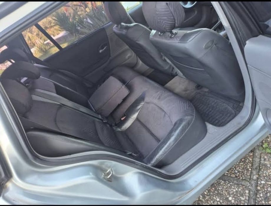 Vendo renault laguna 2 1.9 dci 120cv de origem impecável