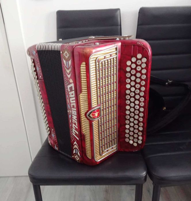 Acordeon Crucianell á 4ª voz