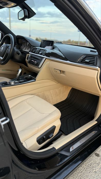 BMW 328i Luxury  2015