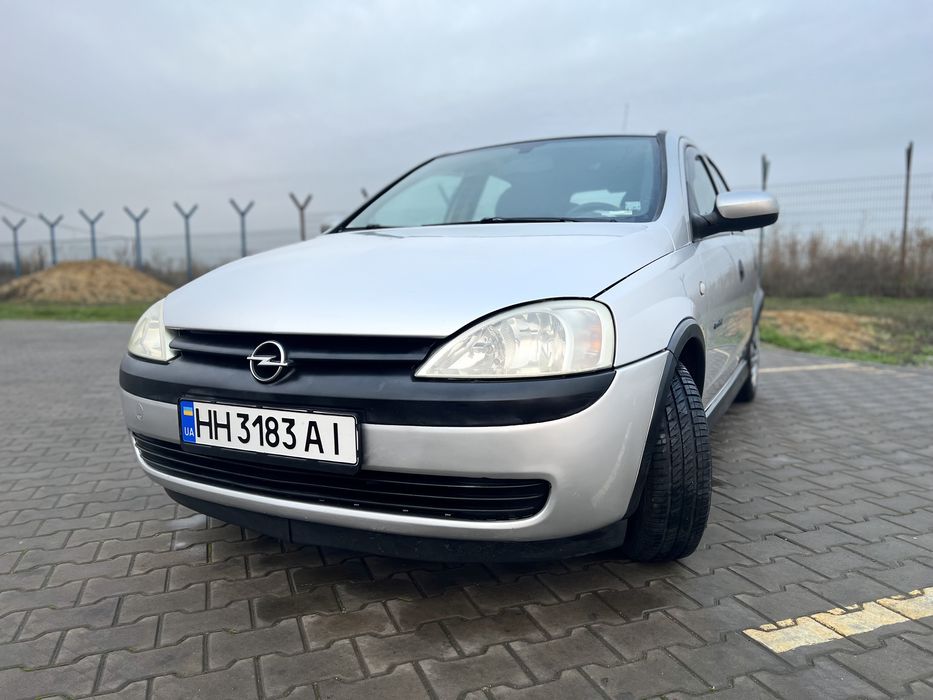 Продам Opel Corsa C 1.2МТ 2002