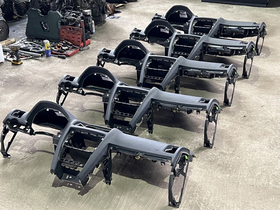 Торпеда торпедо Шкода А5 торпеда Skoda A5 передня панель Шкода А5 FL